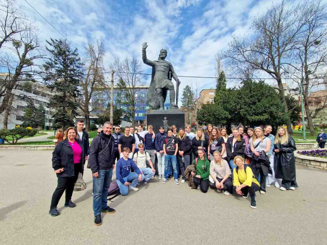 Učenici i profesori škole Holavedsgymnasiet iz švedskog grada Tranas ponovo u posjeti Drugoj gimnaziji Sarajevo